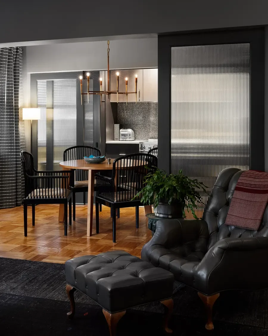 Chicago Condo — professional interior photograph