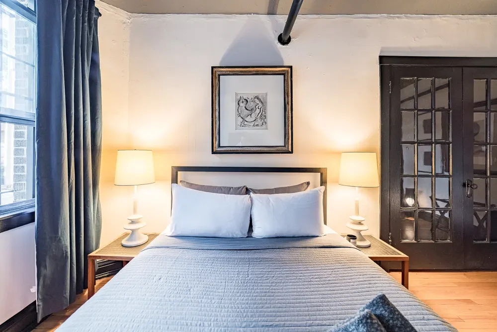 The Burrow, professional photograph 24.
