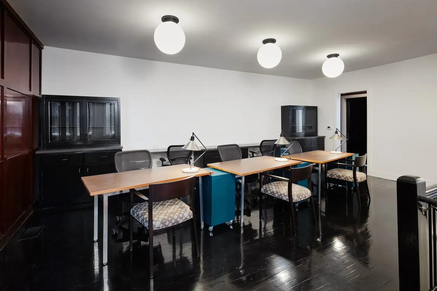Vintage Office — professional interior photograph