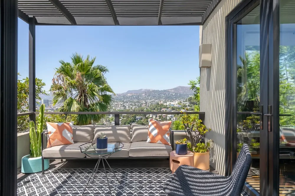 Silver Lake Bungalow — professional interior photograph