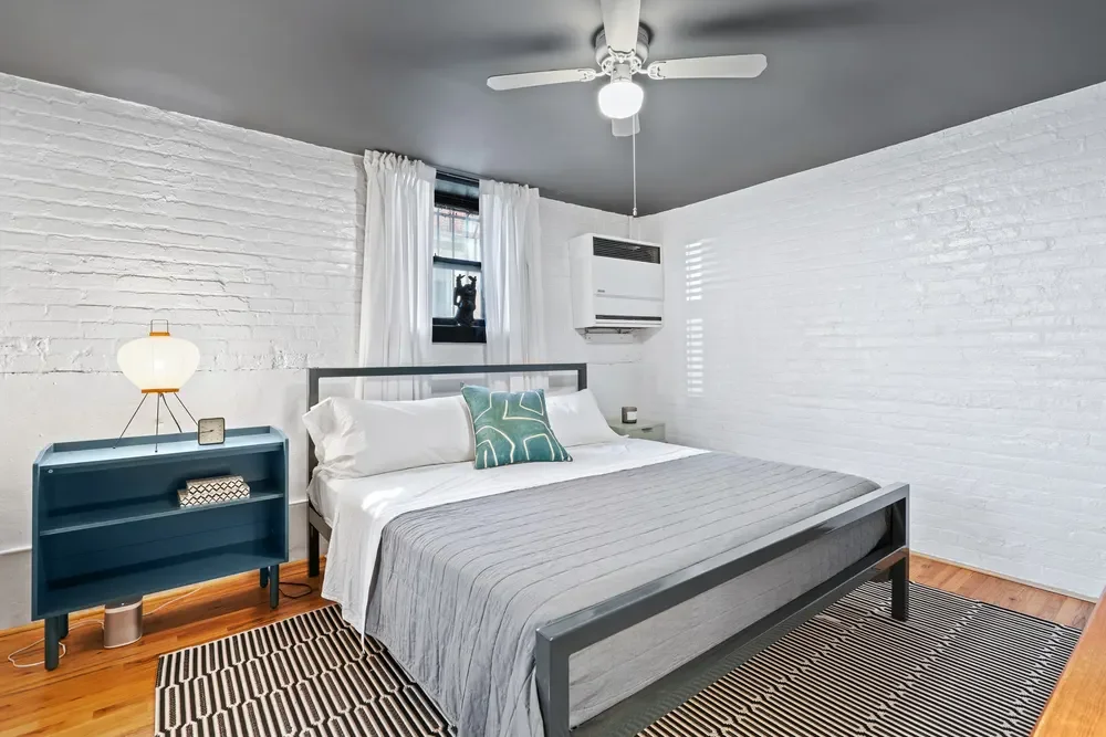 Quirky Quarters, professional photograph 34.