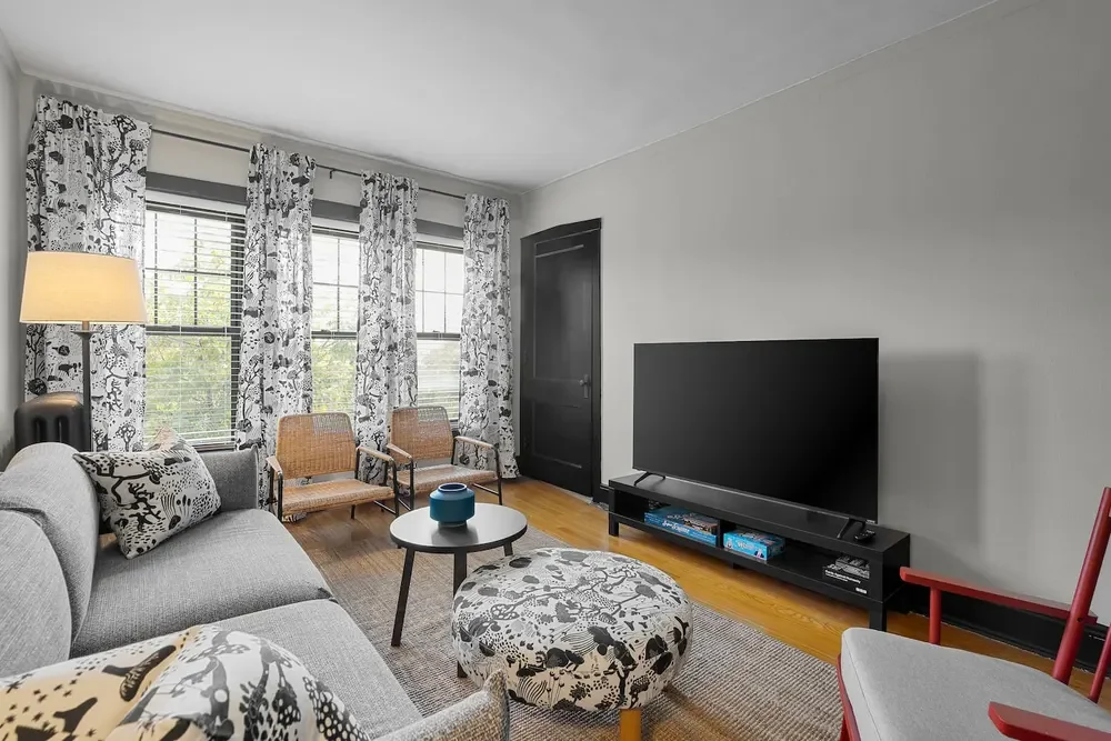 A Room with a Bloom, professional photograph 7.