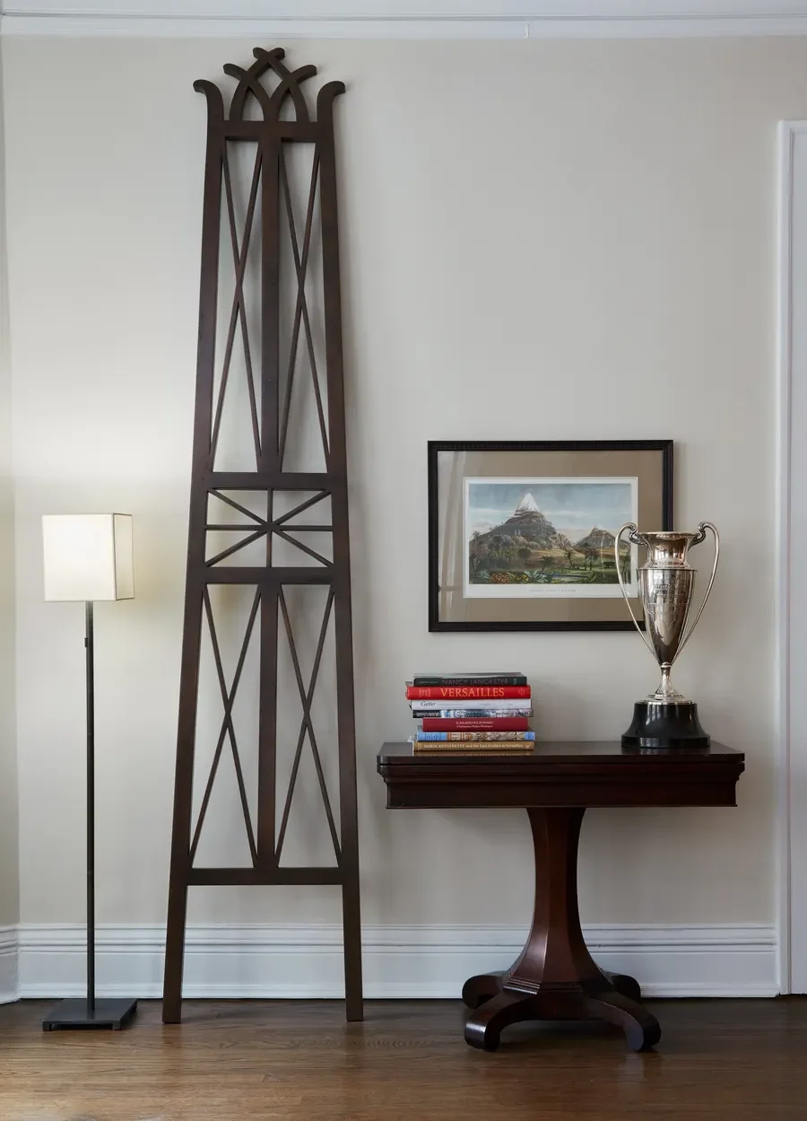 Chicago Classic Six Apartment — professional interior photograph