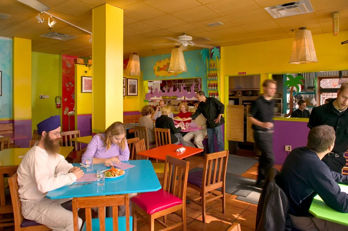 Salsa's diners in the 1990s