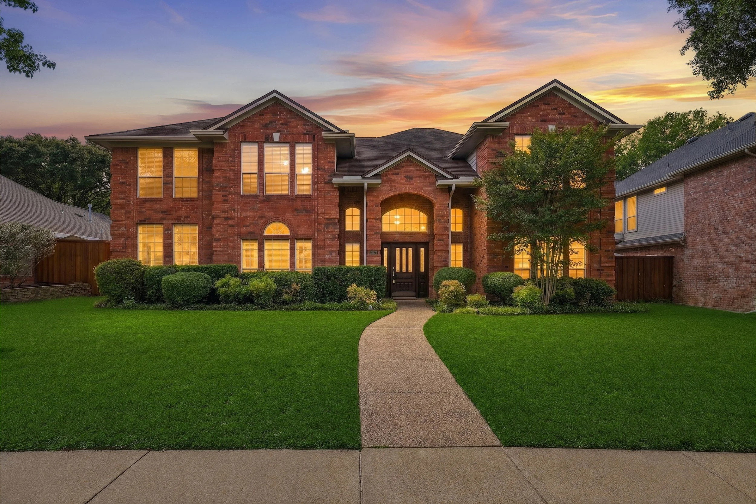 Same home with virtual twilight