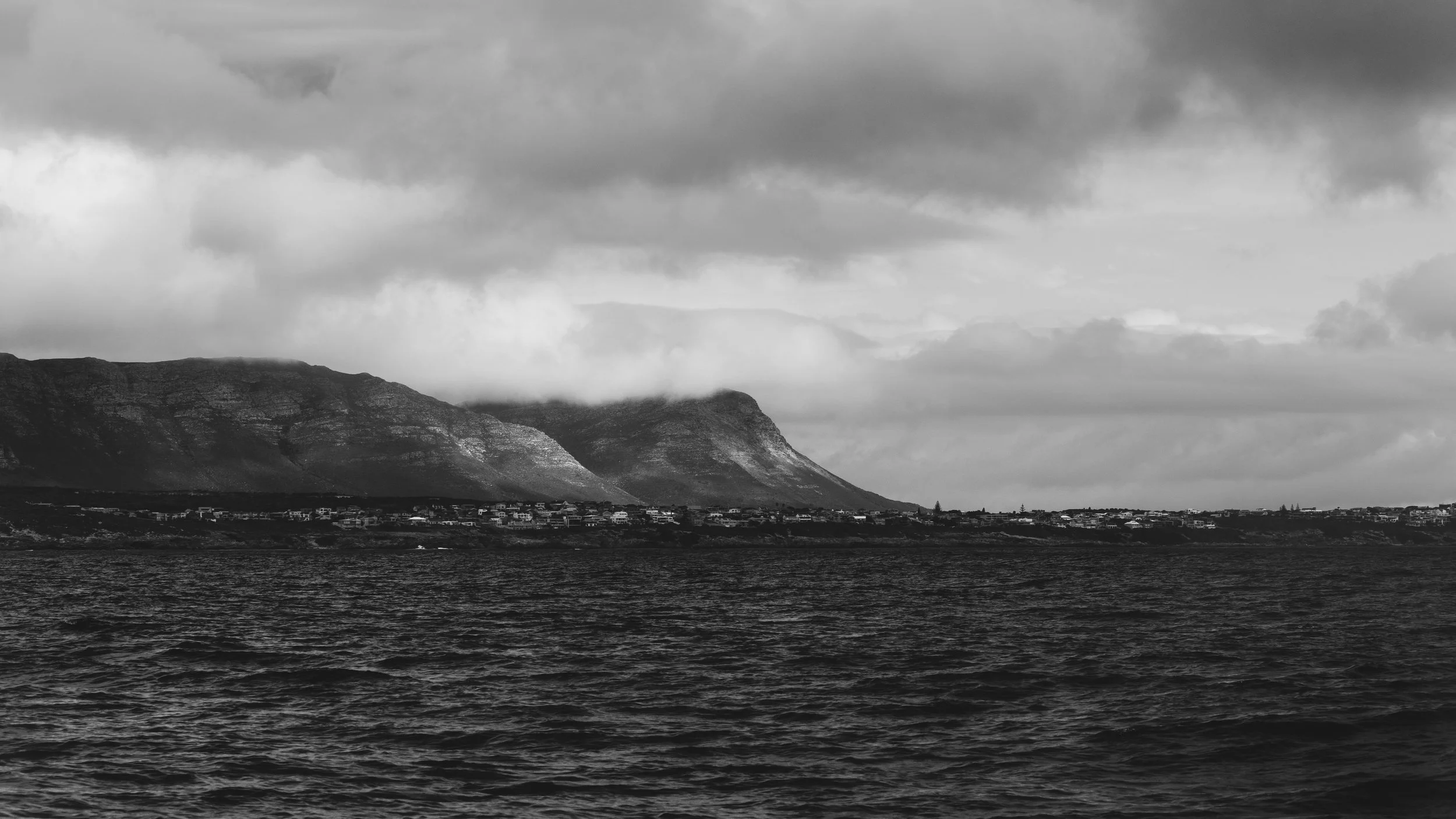 Moody black and white seascape photography