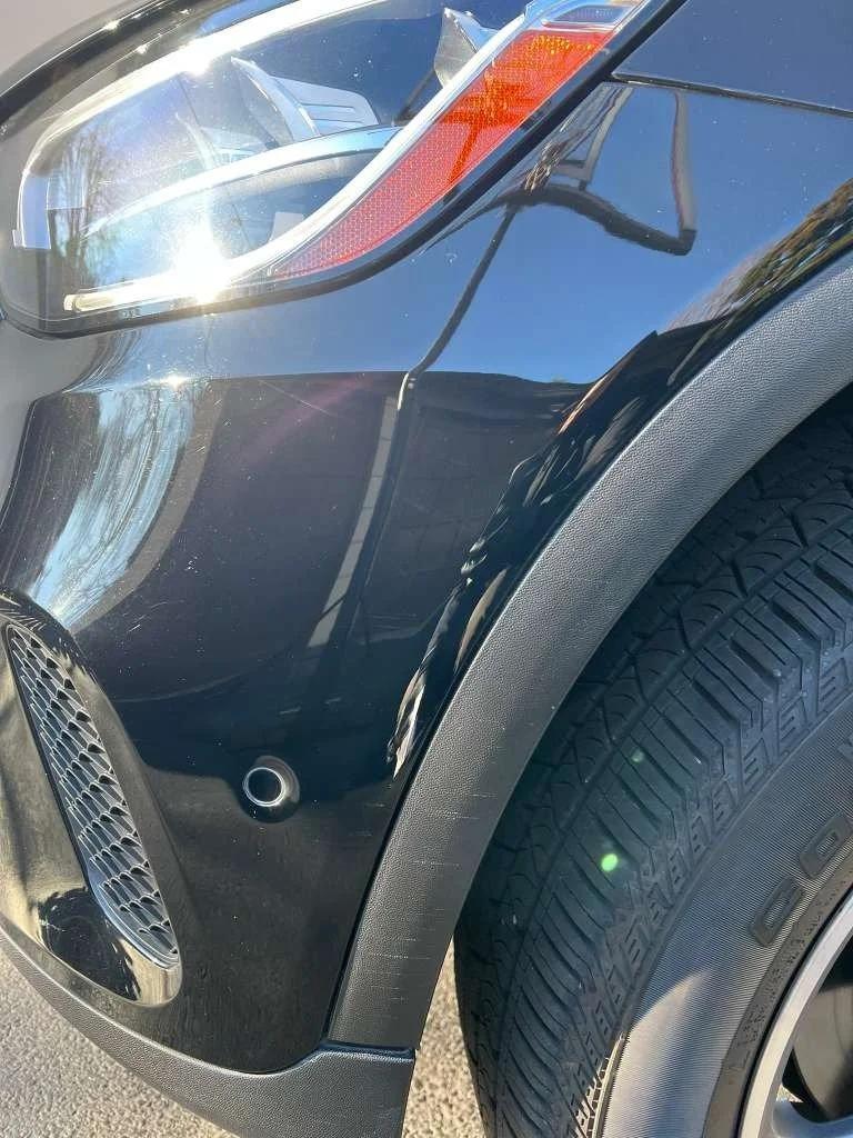 Flawless mirror finish after mobile repair