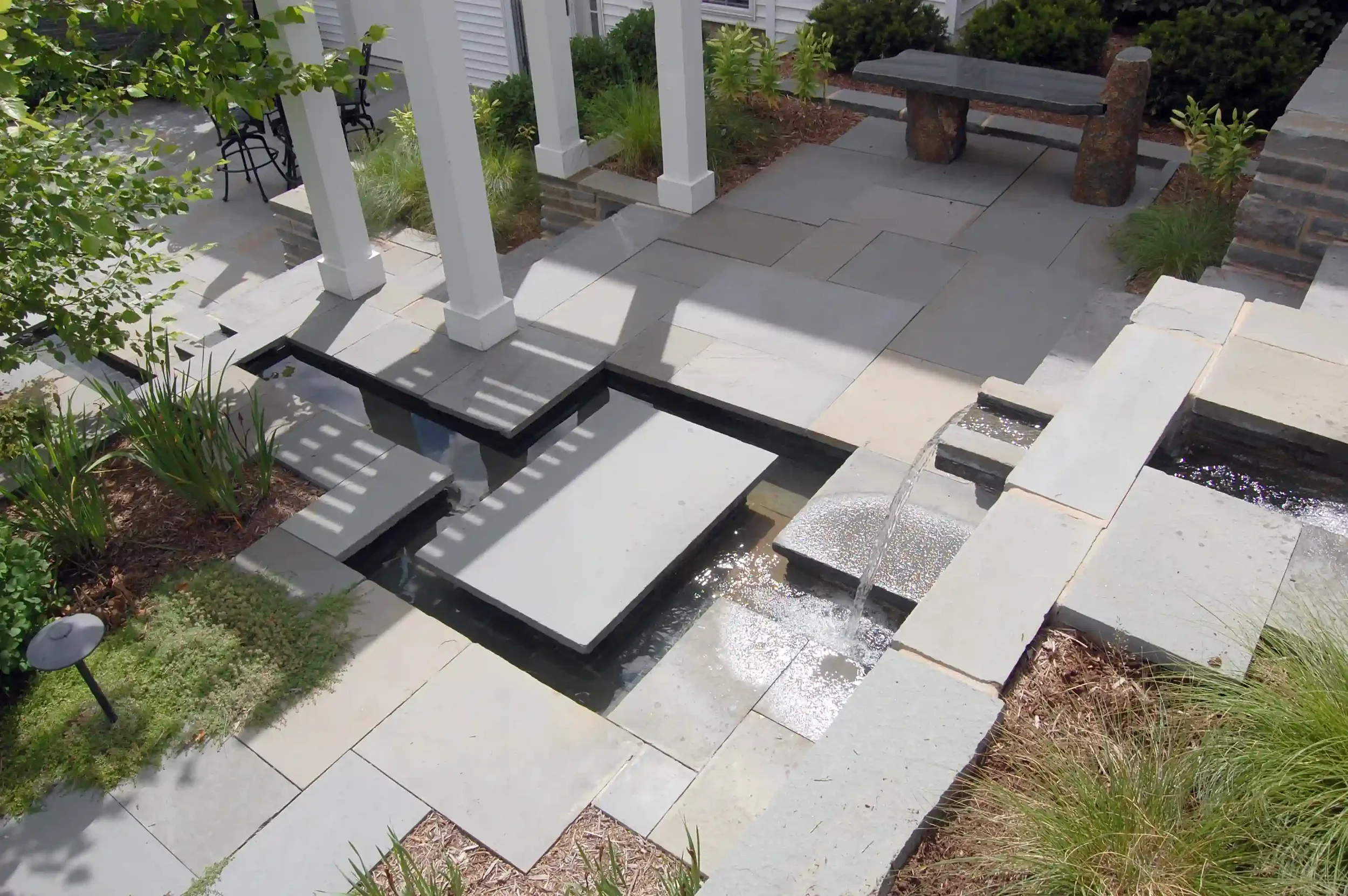 Landscape design at Grimes Residence by Green View in Central Illinois