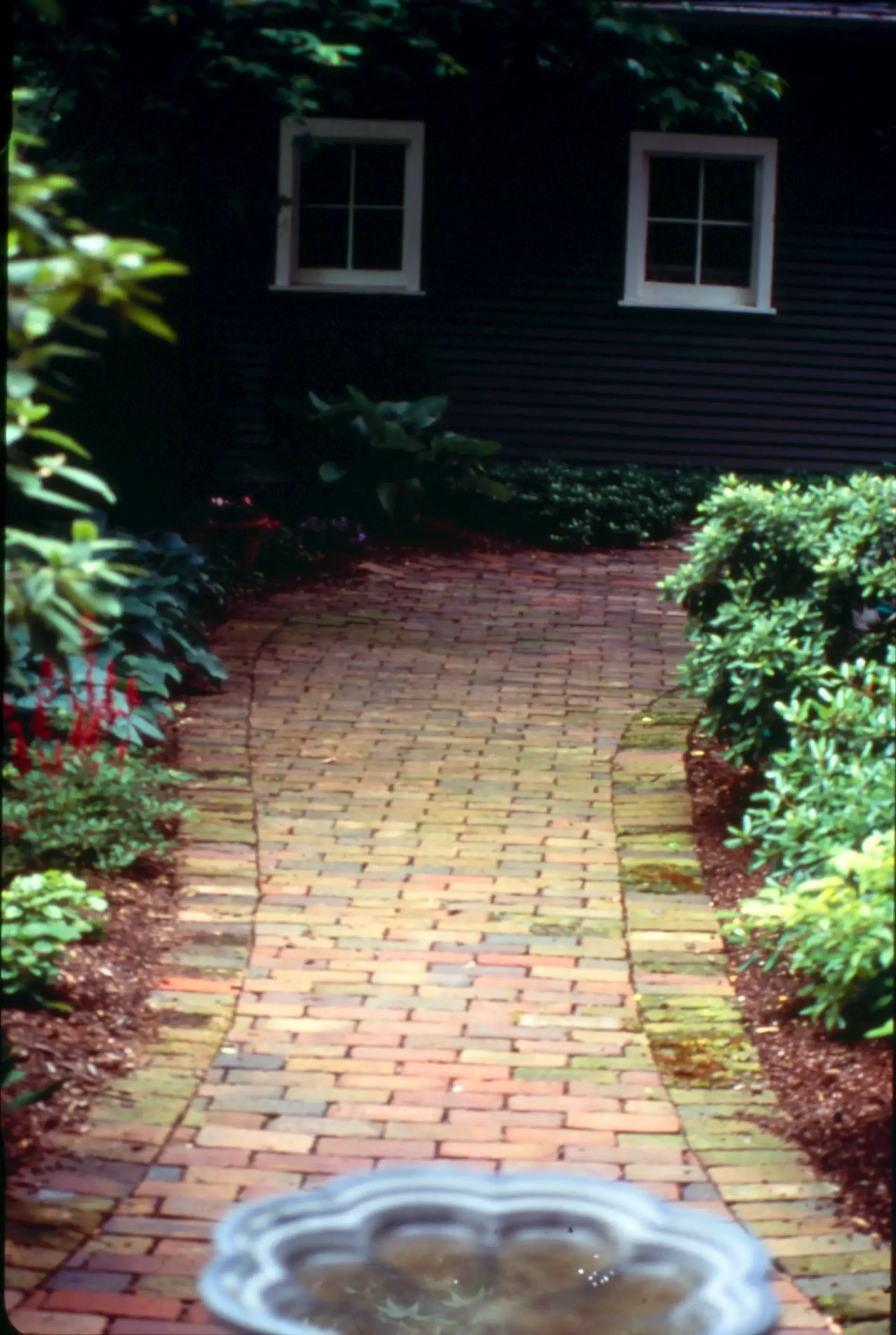 Landscape design at Brown Residence by Green View in Central Illinois