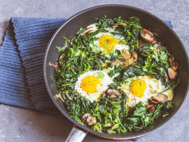 Spinach & Mushroom Shakshuka