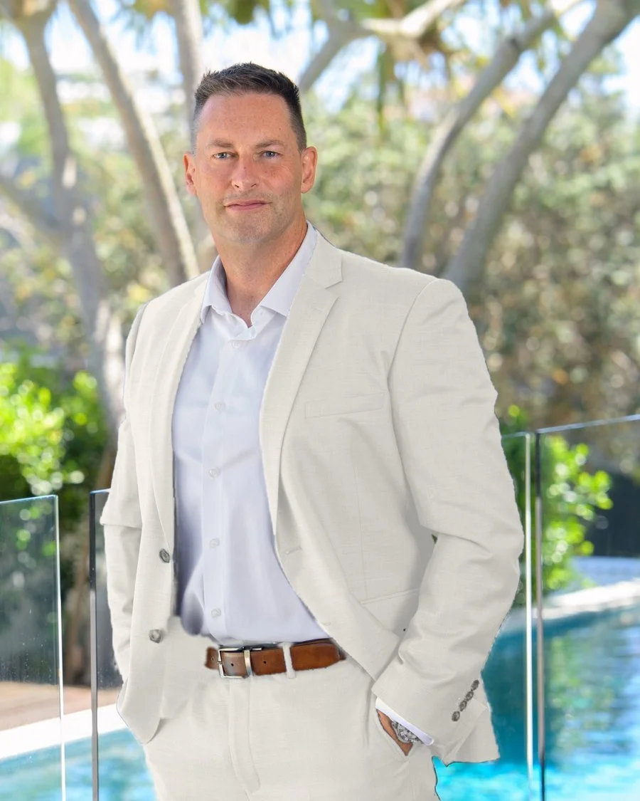Jason Robertson, life coach for men and body transformation coach