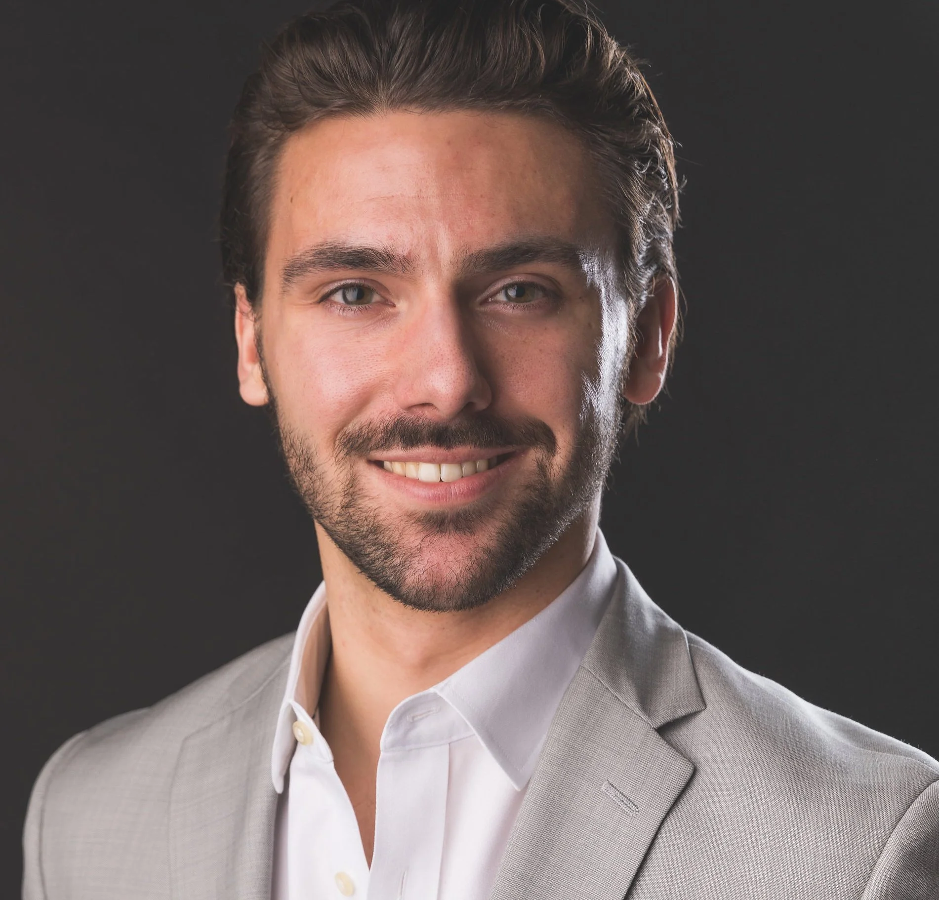 Austin Vitaliano headshot