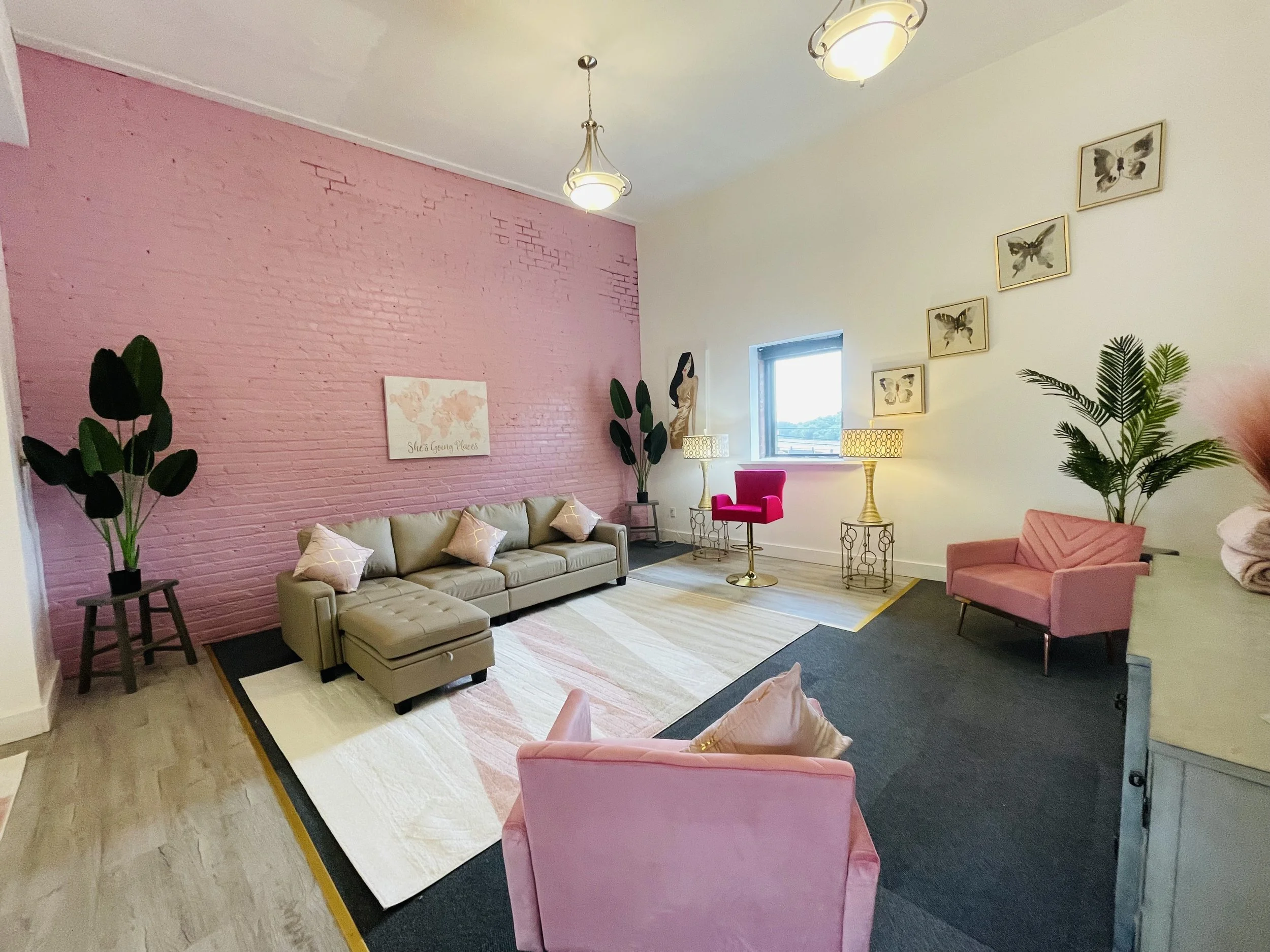 Bridal Suite Lounge