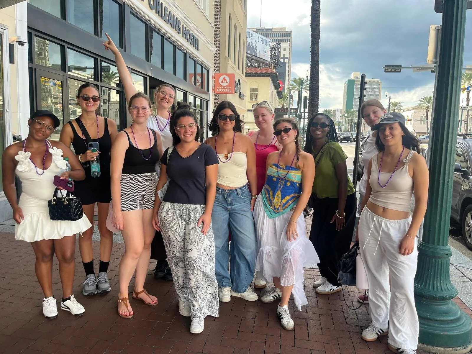 Au pairs exploring New Orleans