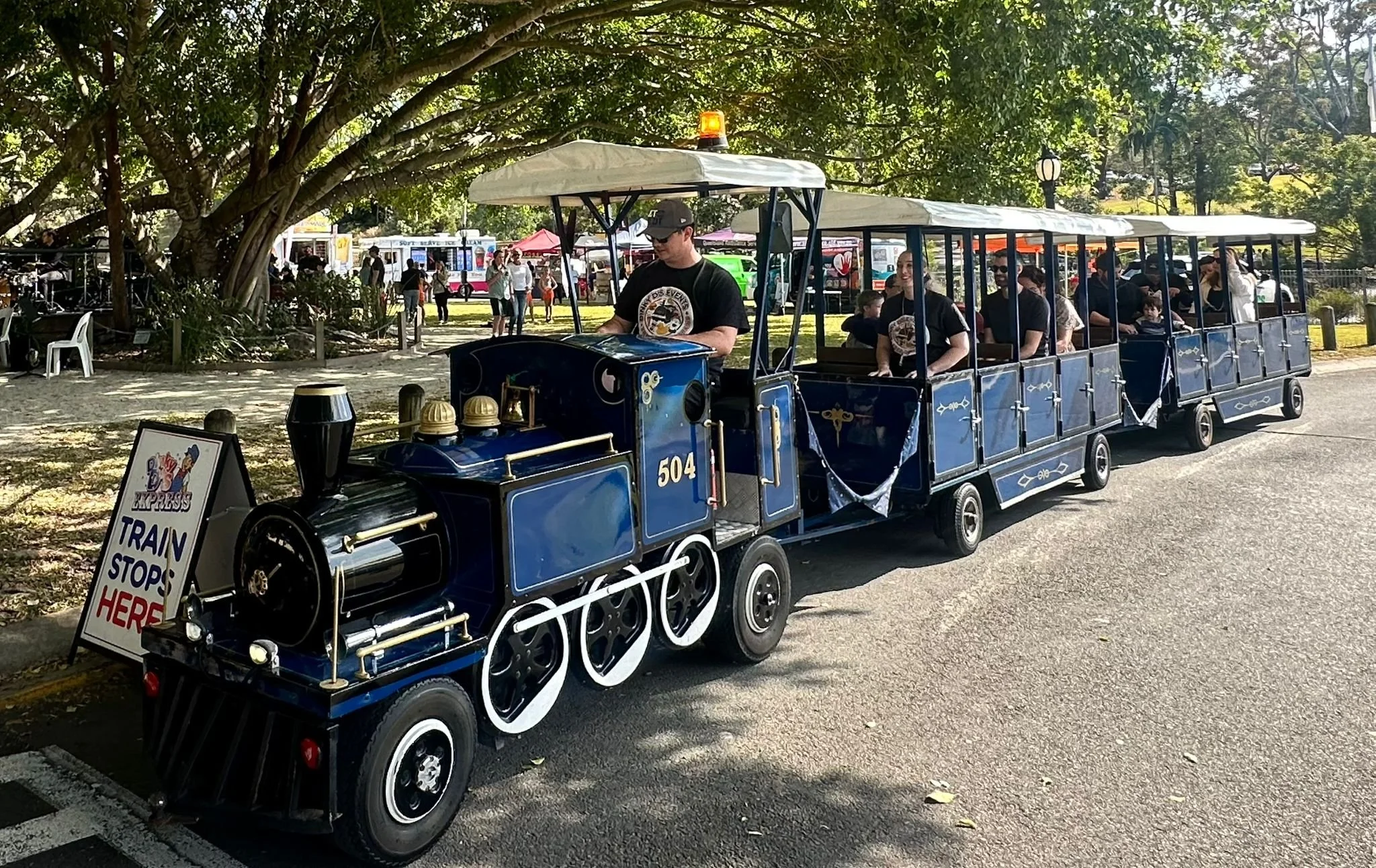Dinki D Trains