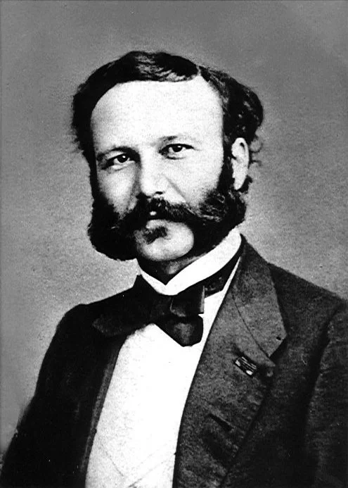 Historical portrait photograph of a man