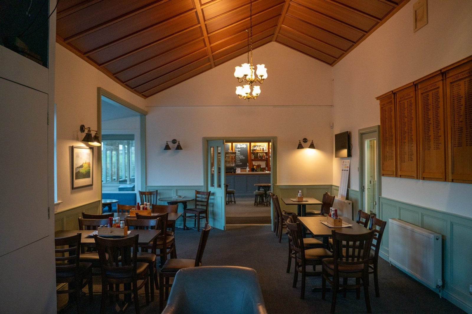 The dining room at Dunstanburgh Castle Golf Course before the refit