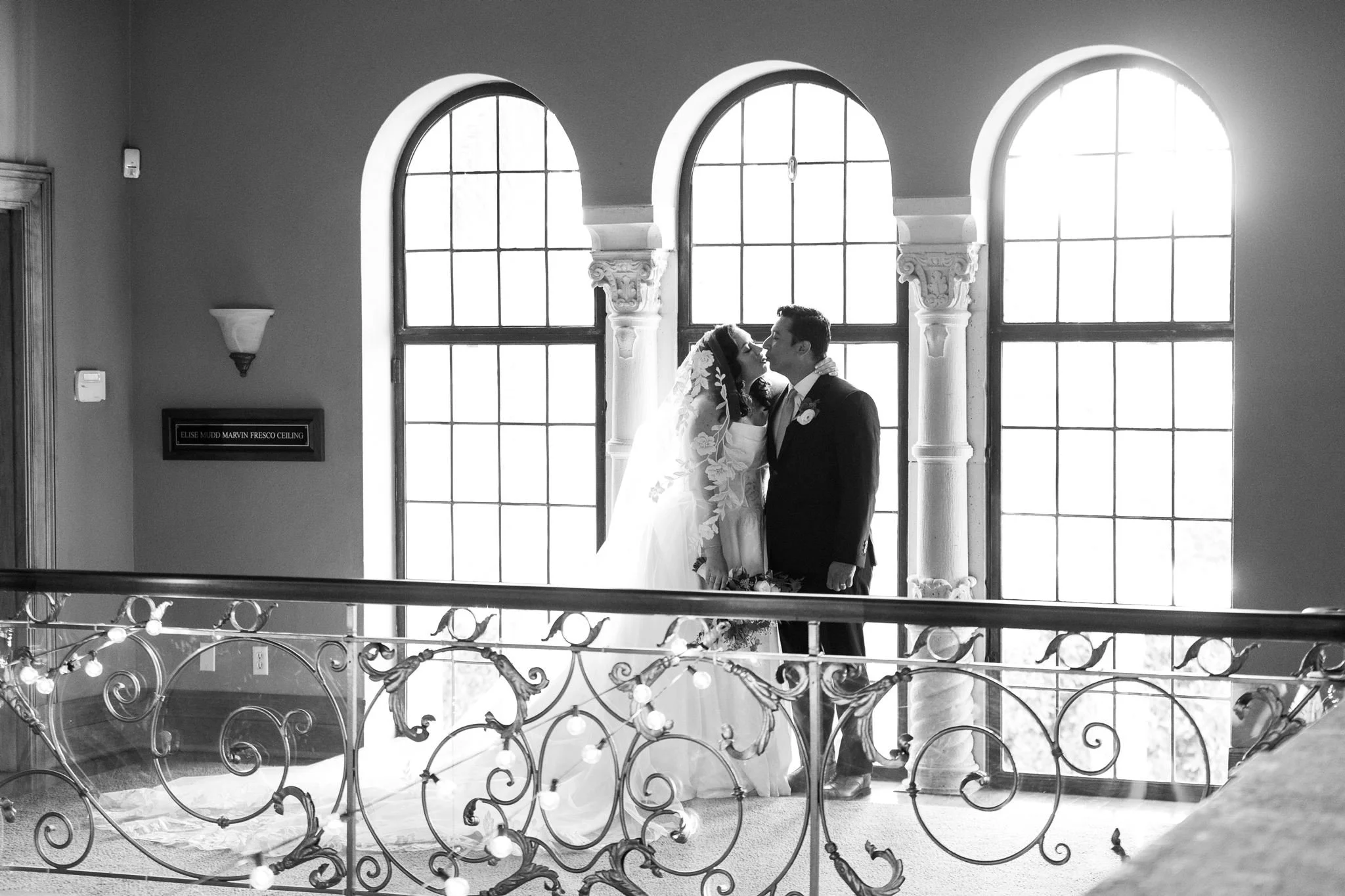 Real wedding photographed by Lulan Studio