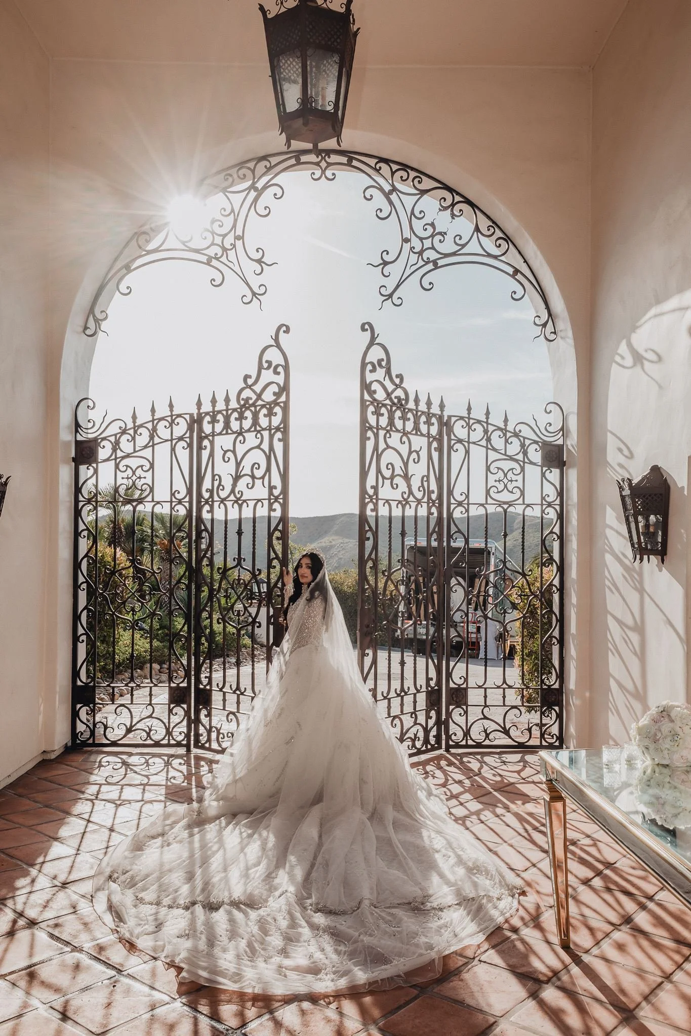 Real wedding photographed by Lulan Studio