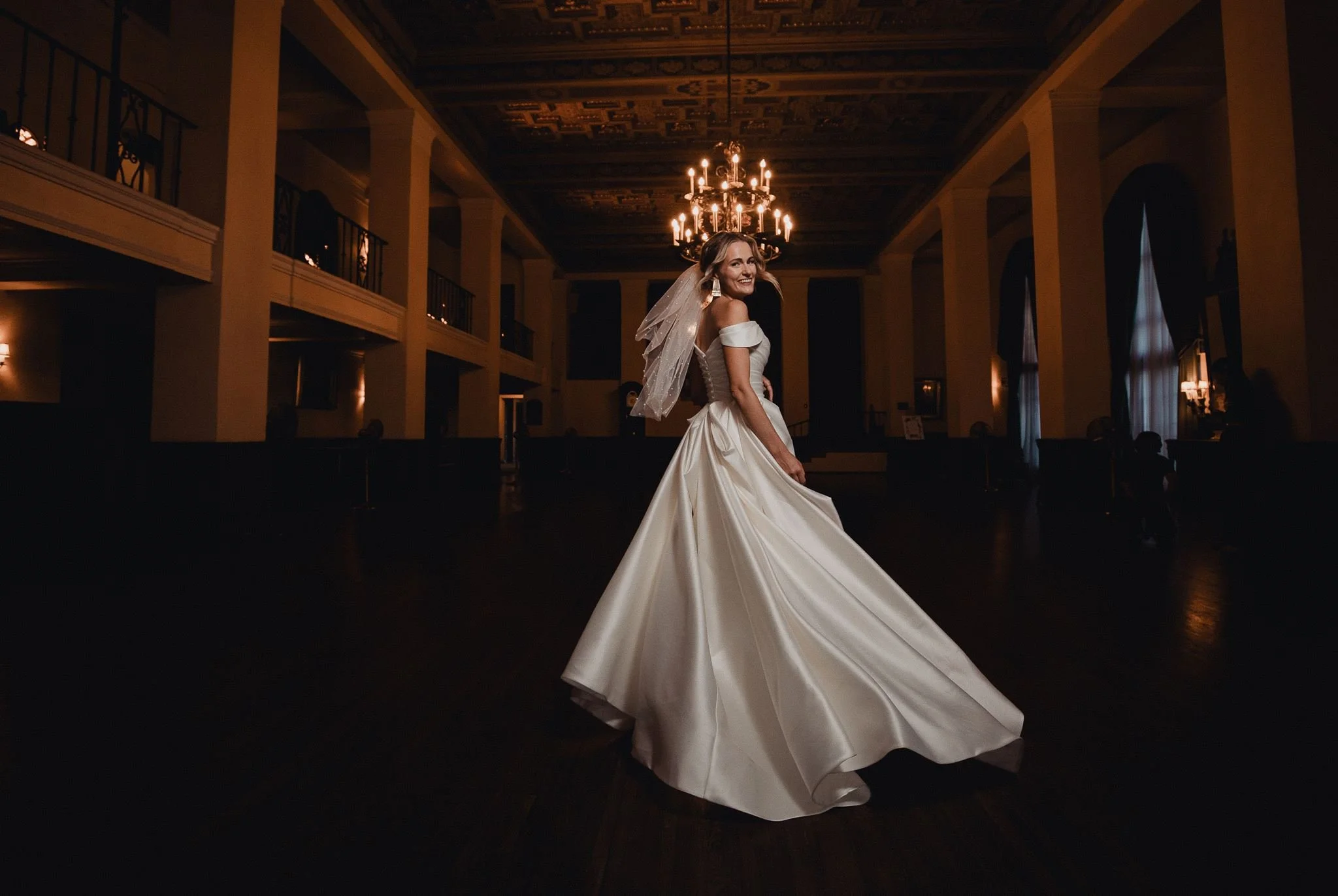 Real wedding photographed by Lulan Studio