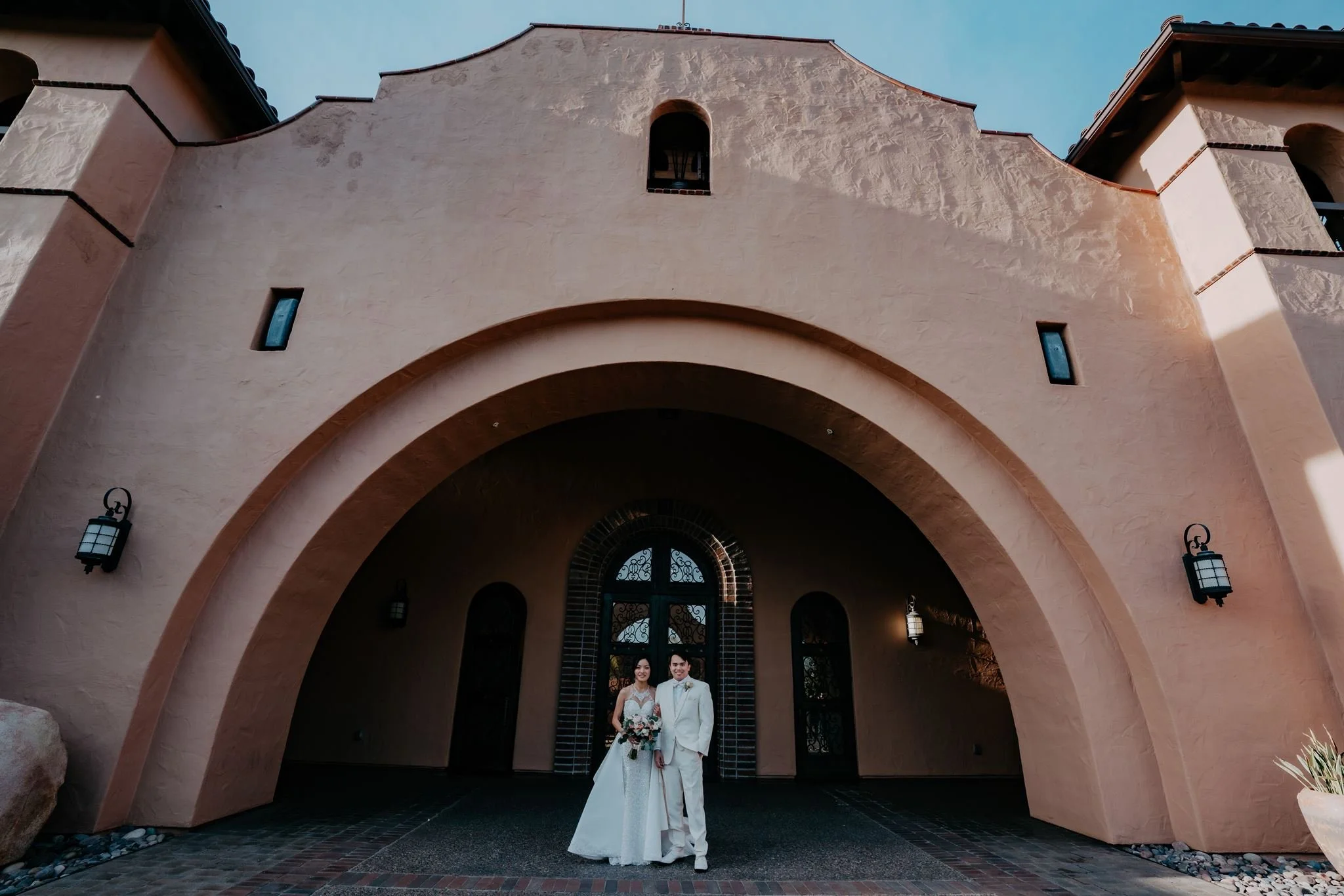 Real wedding photographed by Lulan Studio