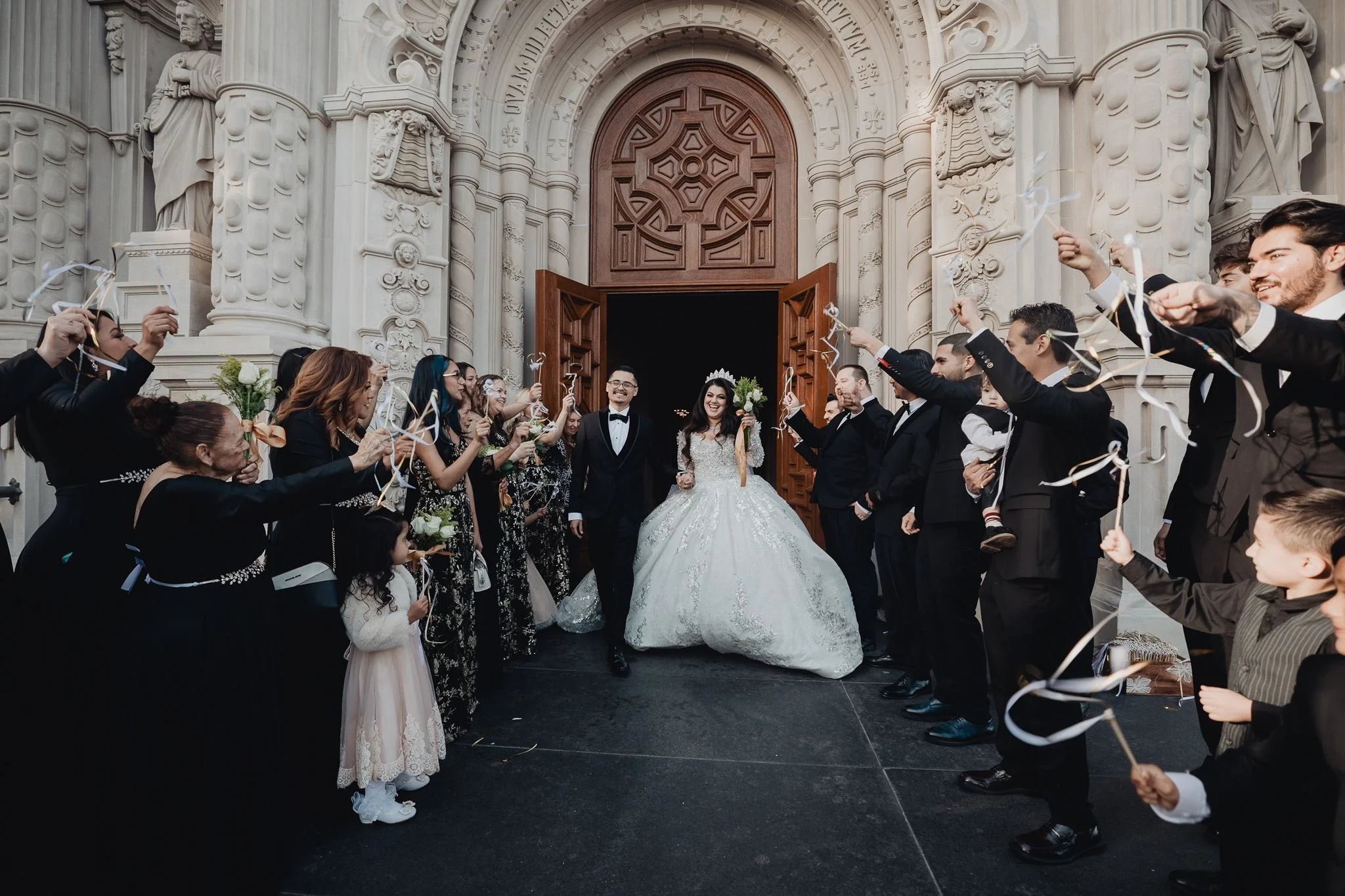 Real wedding photographed by Lulan Studio