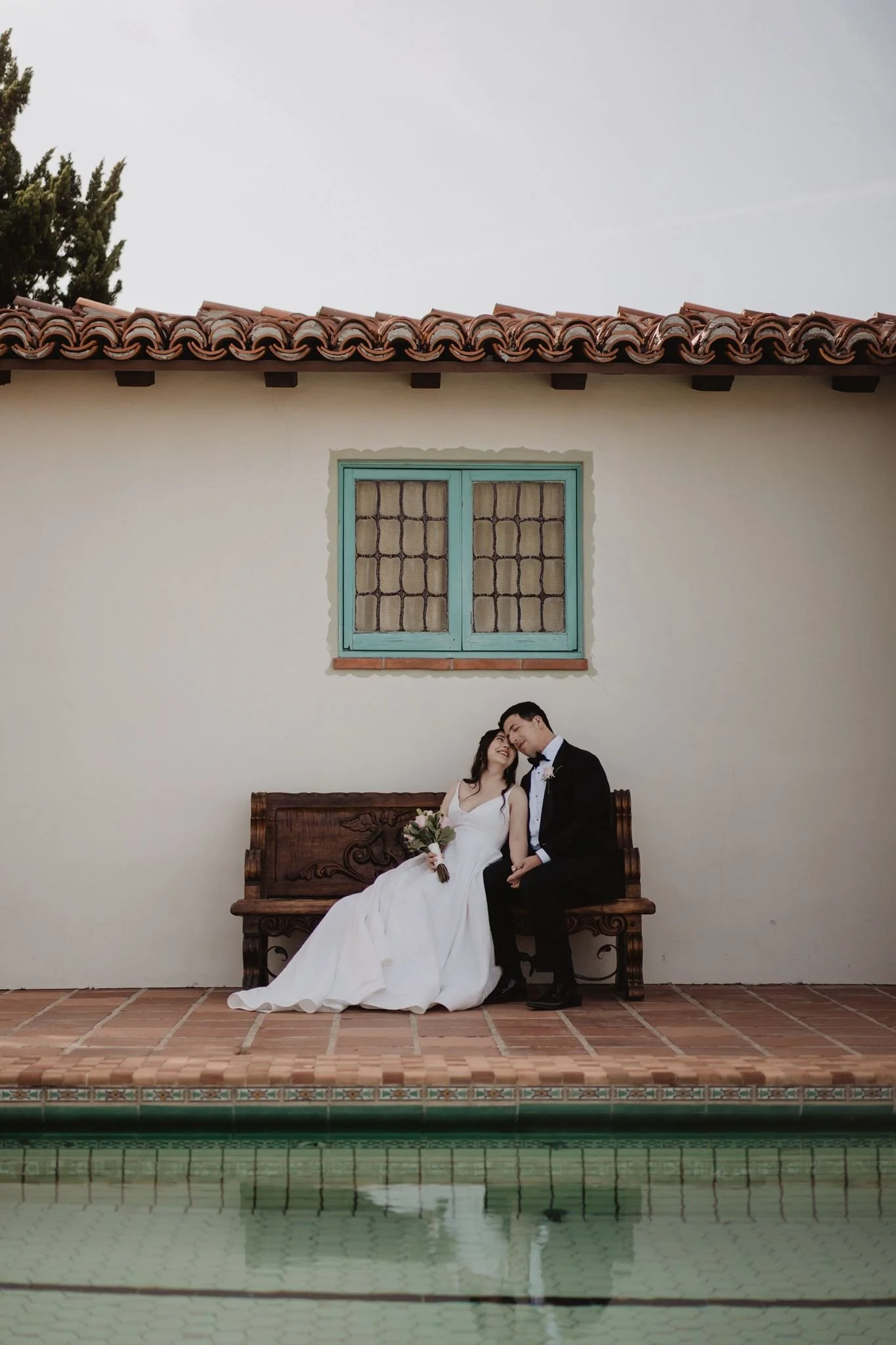 Real wedding photographed by Lulan Studio