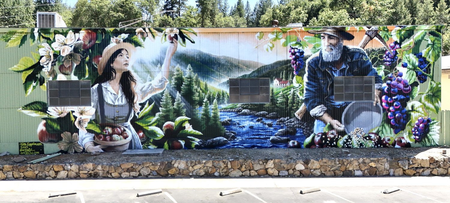 placerville mural