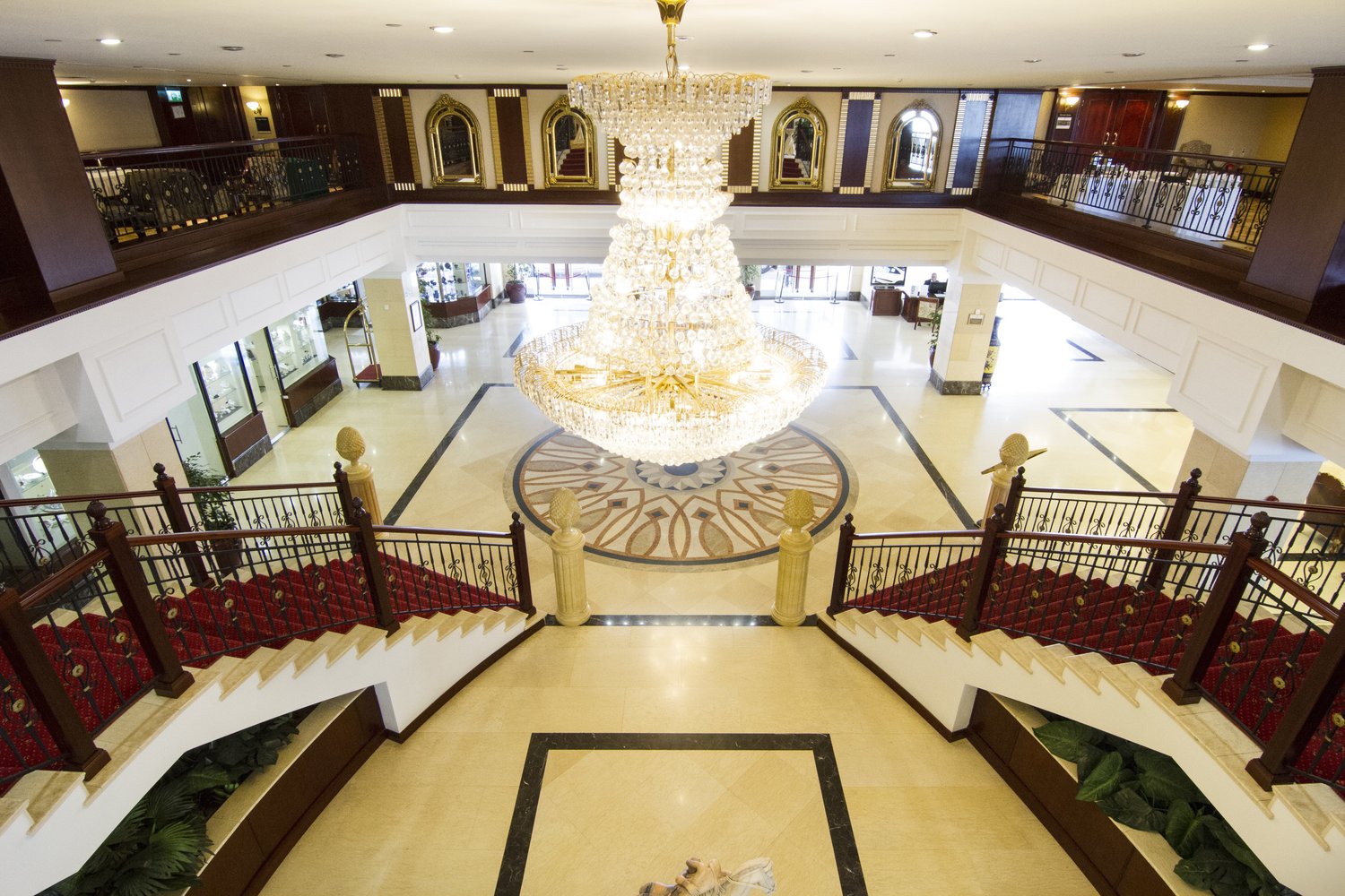 Luxury star. Гранд-отель Эксельсиор Валетта. Excelsior Hotel Spa Baku. «Grand Afon» информация о отеле.