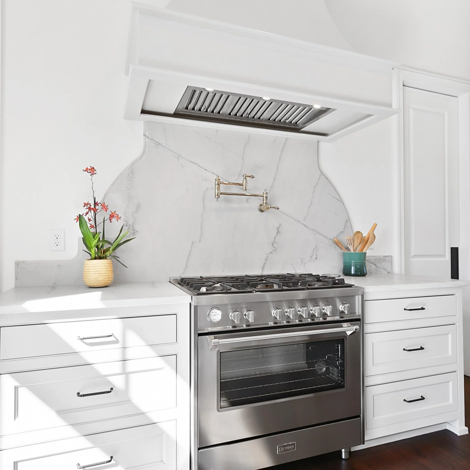 Rouzan custom home by Build Colony