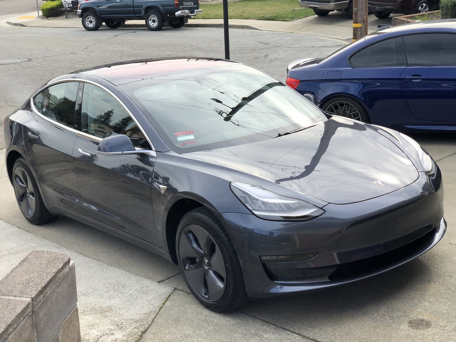 Tesla Nardo Gray model 3