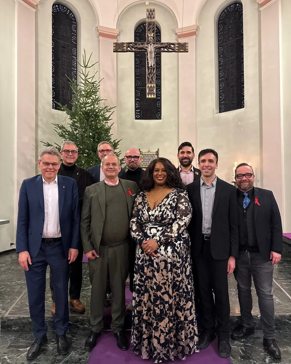 Die Goldvögel in der Kapelle des St. Joseph Krankenhauses