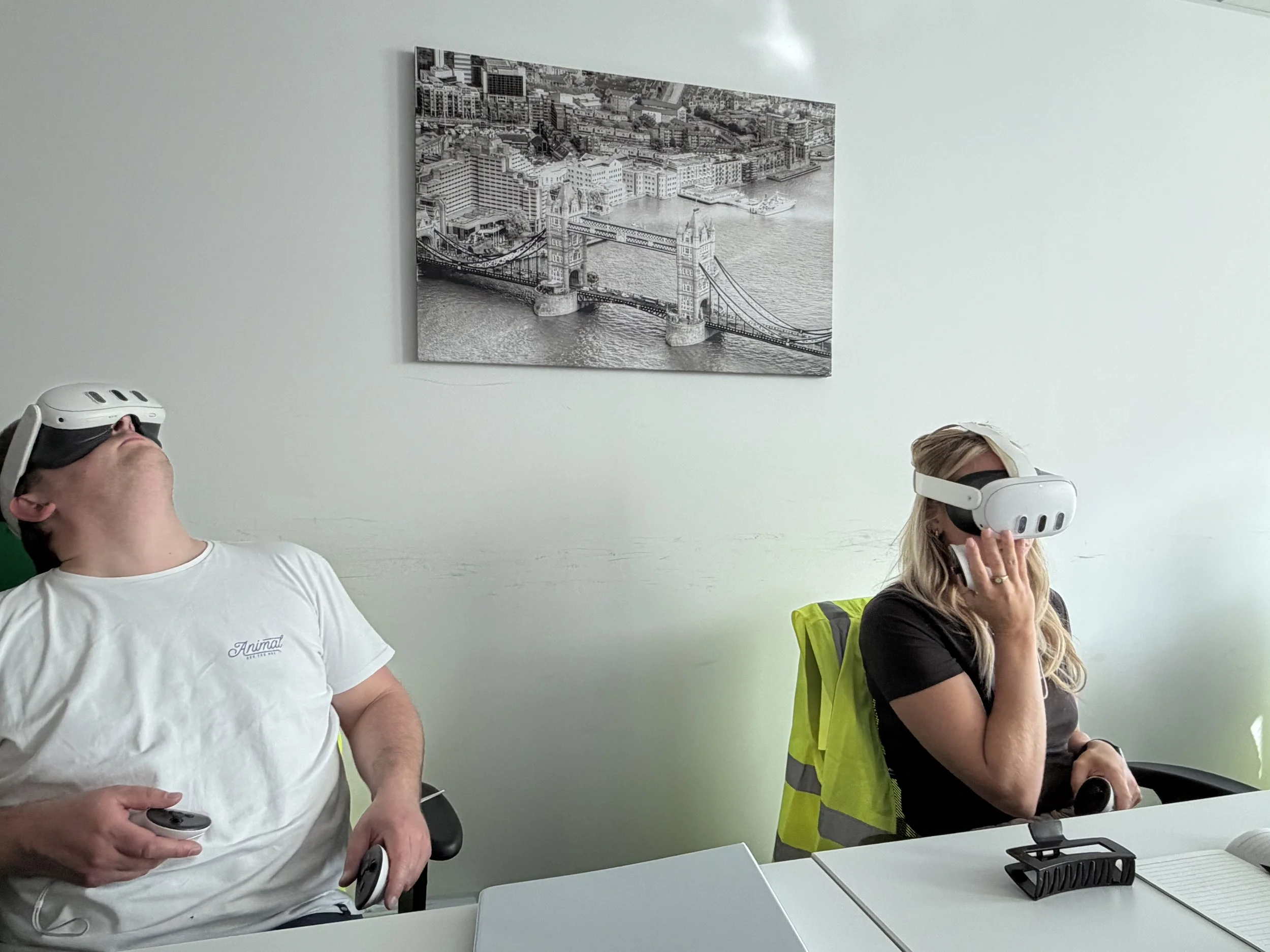 Classroom fire risk assessment training session using virtual reality headsets