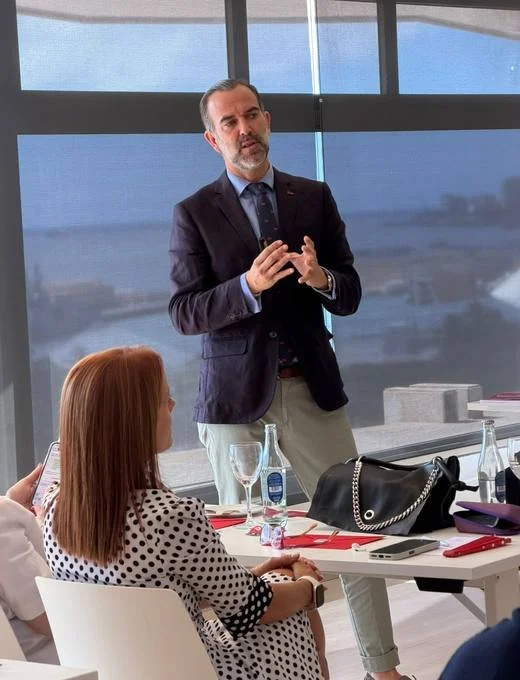 Toni Expósito en una formación para gerentes inmobiliarios