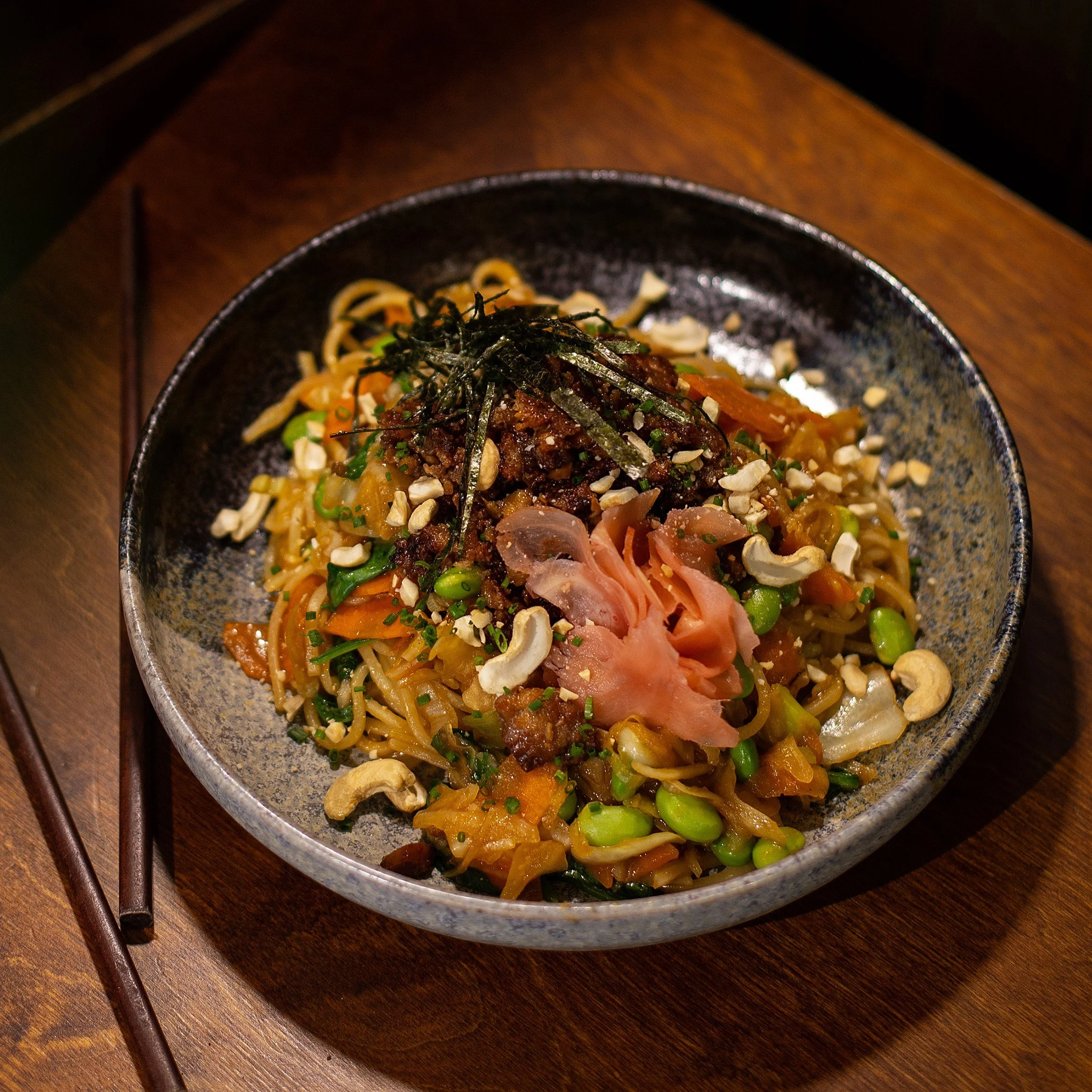 Kakuni Yakisoba, noodles saltati con maiale