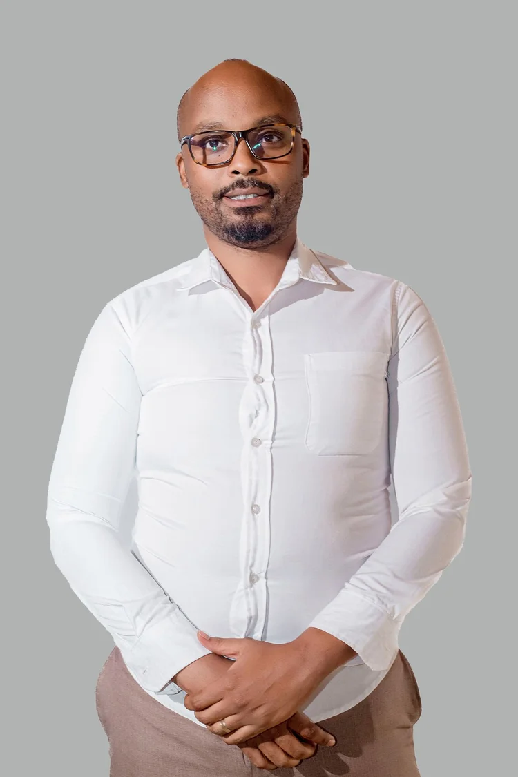 Cedrick Ngabo, Driver