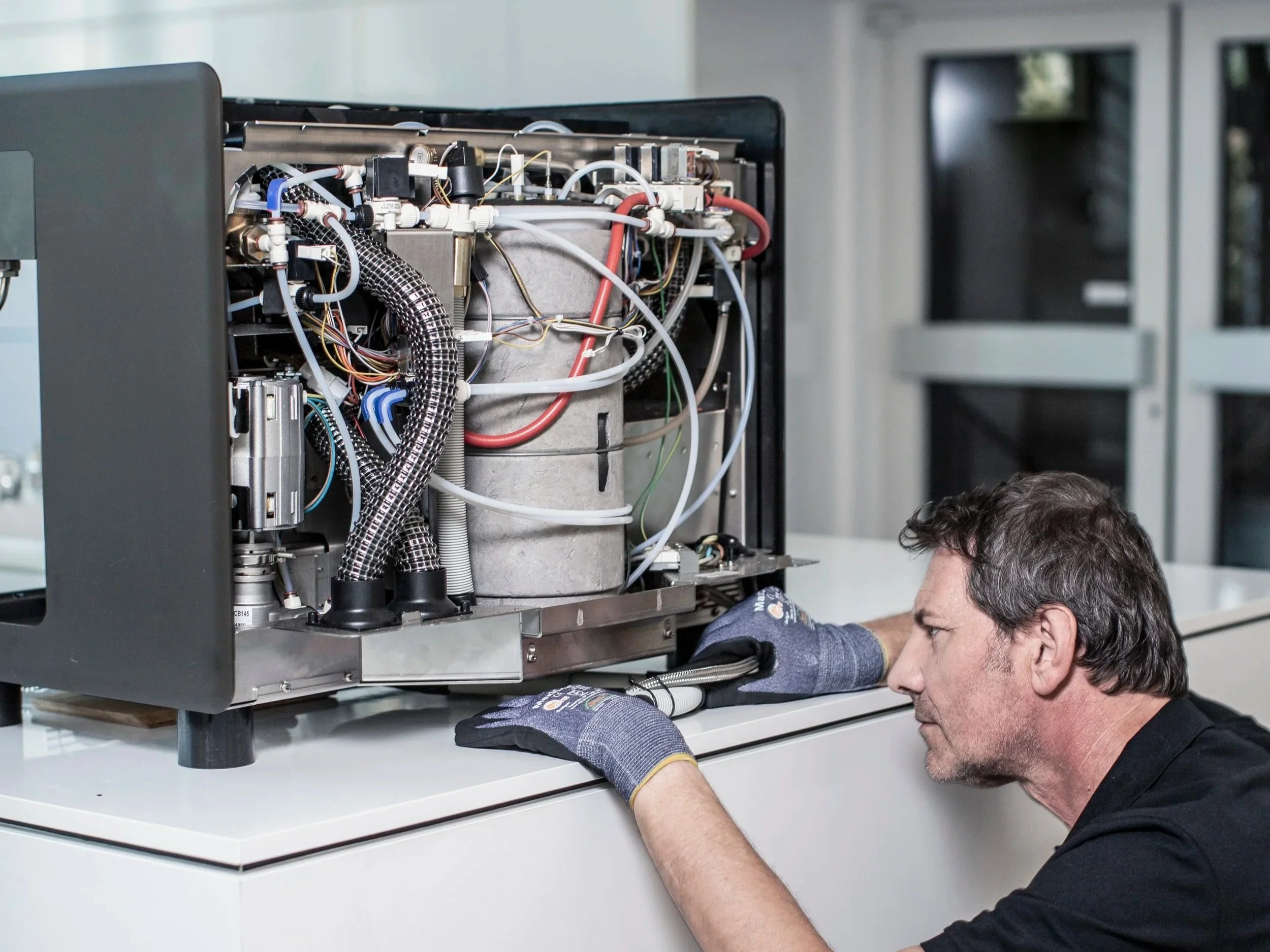 Kohvimasina hooldus Primulatori tehnik