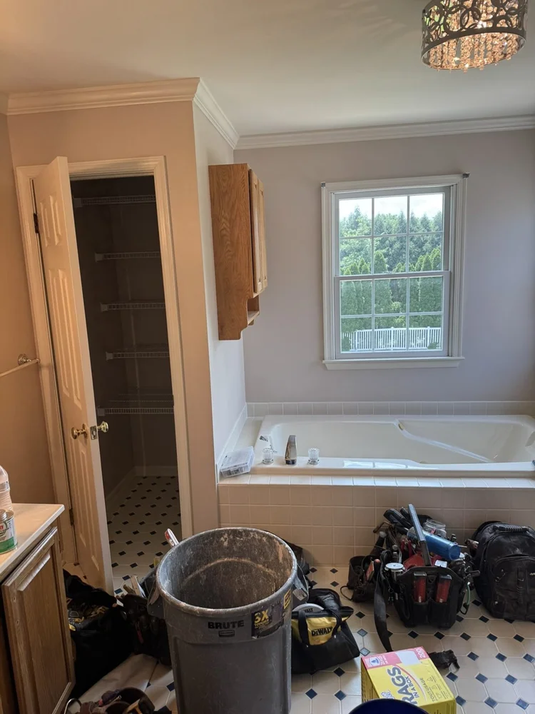 Old sunken tub and closet before the remodel – Hatfield, PA primary bathroom remodel