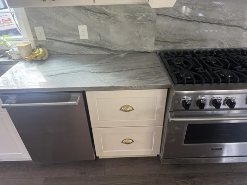 Open-Concept Kitchen with Viking Range in Blue Bell, PA, photo 12
