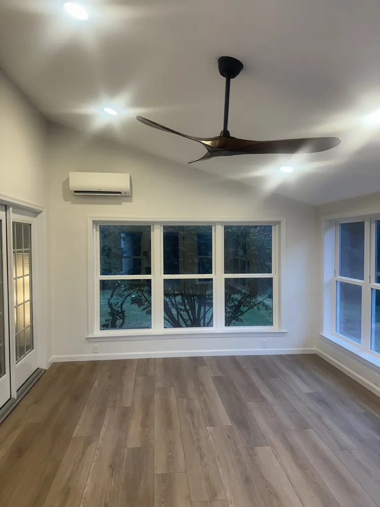 Four season room with vaulted ceiling, Daikin mini split and new windows – Lower Macungie, PA four season room