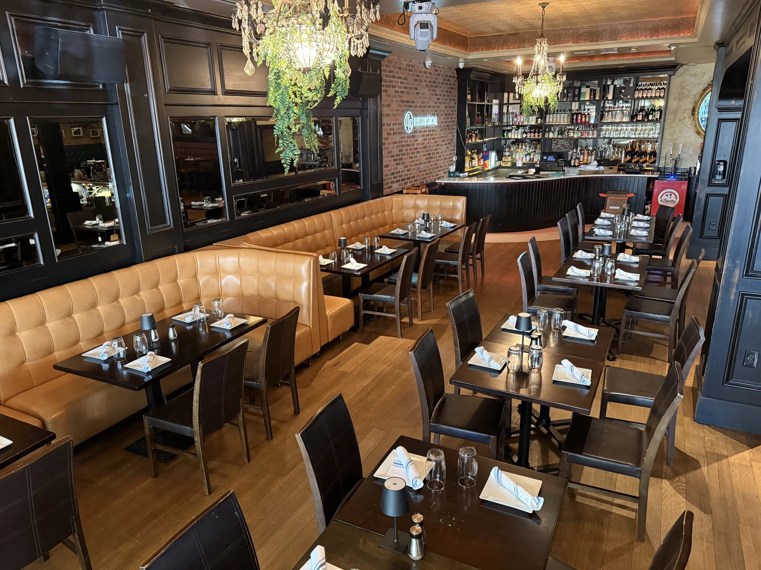 The dining room at Hudson Social