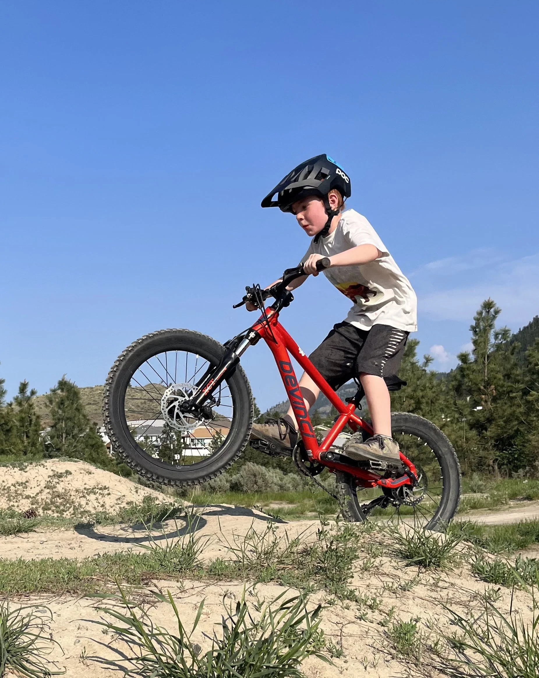 Girls adventure camp activity