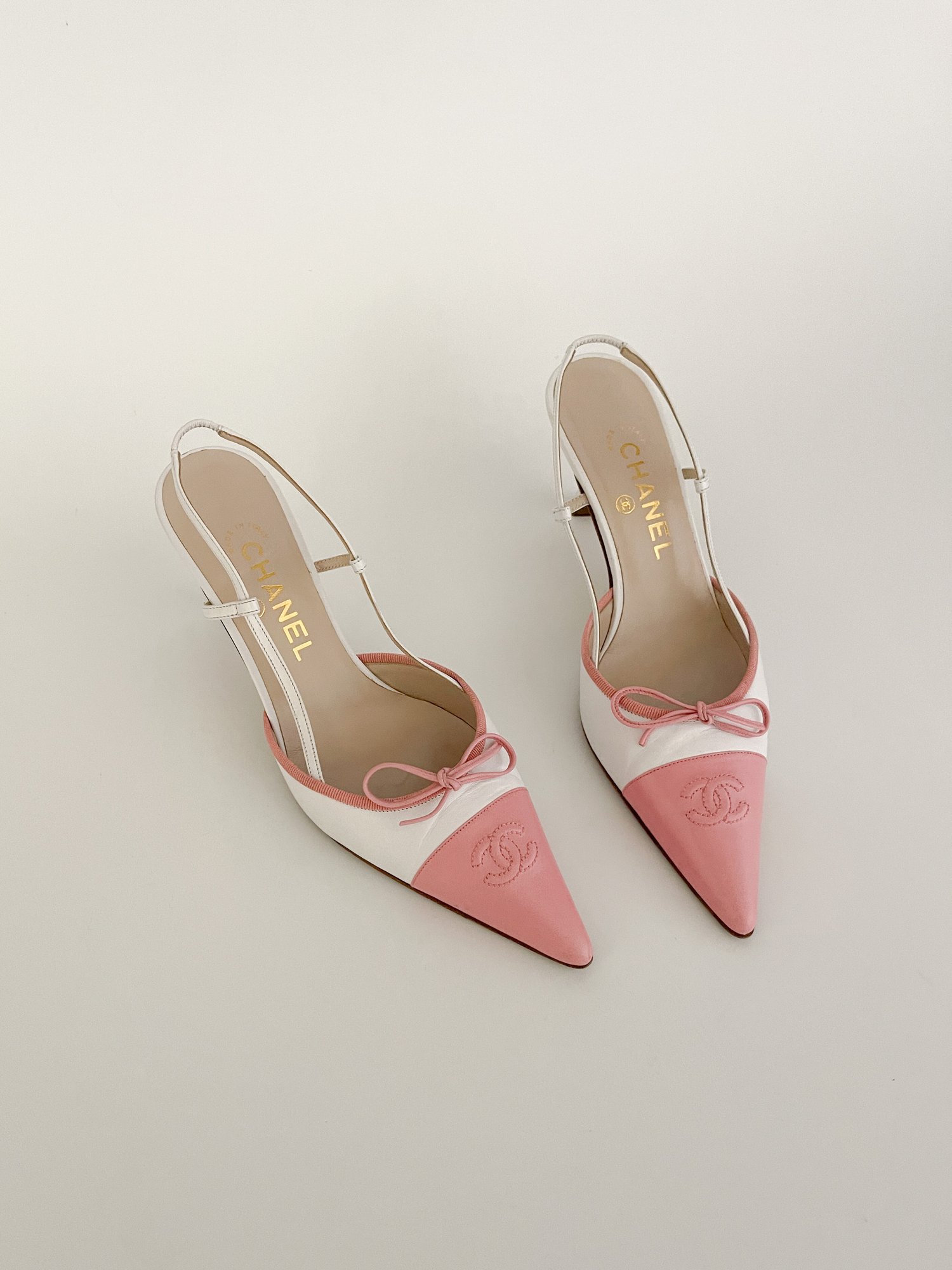 Chanel Iconic CC Pink & White Toe Cap Bow Slingback Kitten Heels