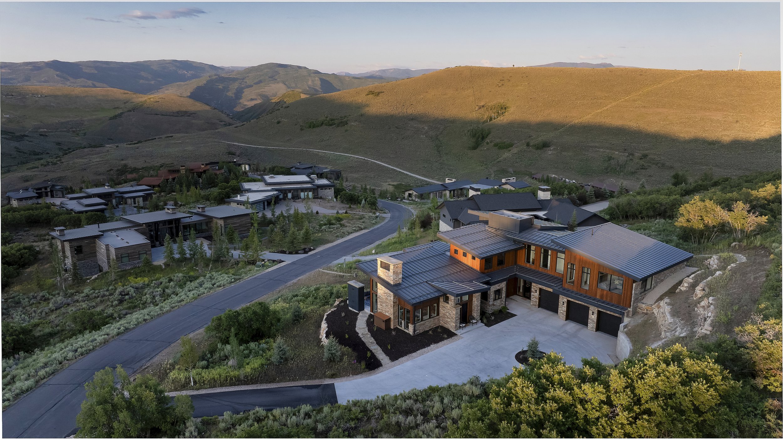 Promontory Ridge Residence site context