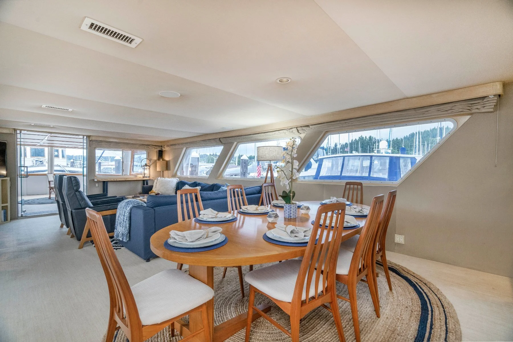 Wild Dawn's dining area