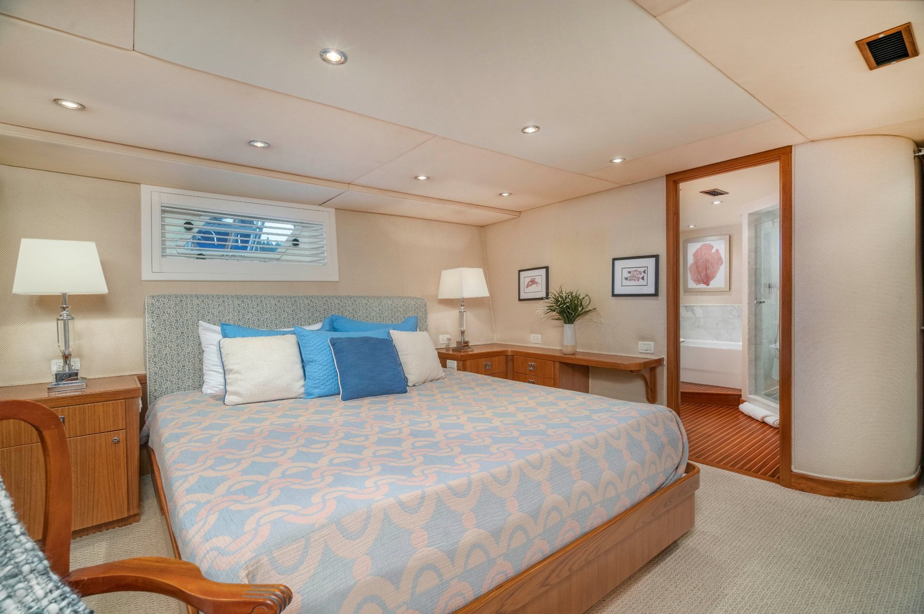 Wild Dawn king guest stateroom