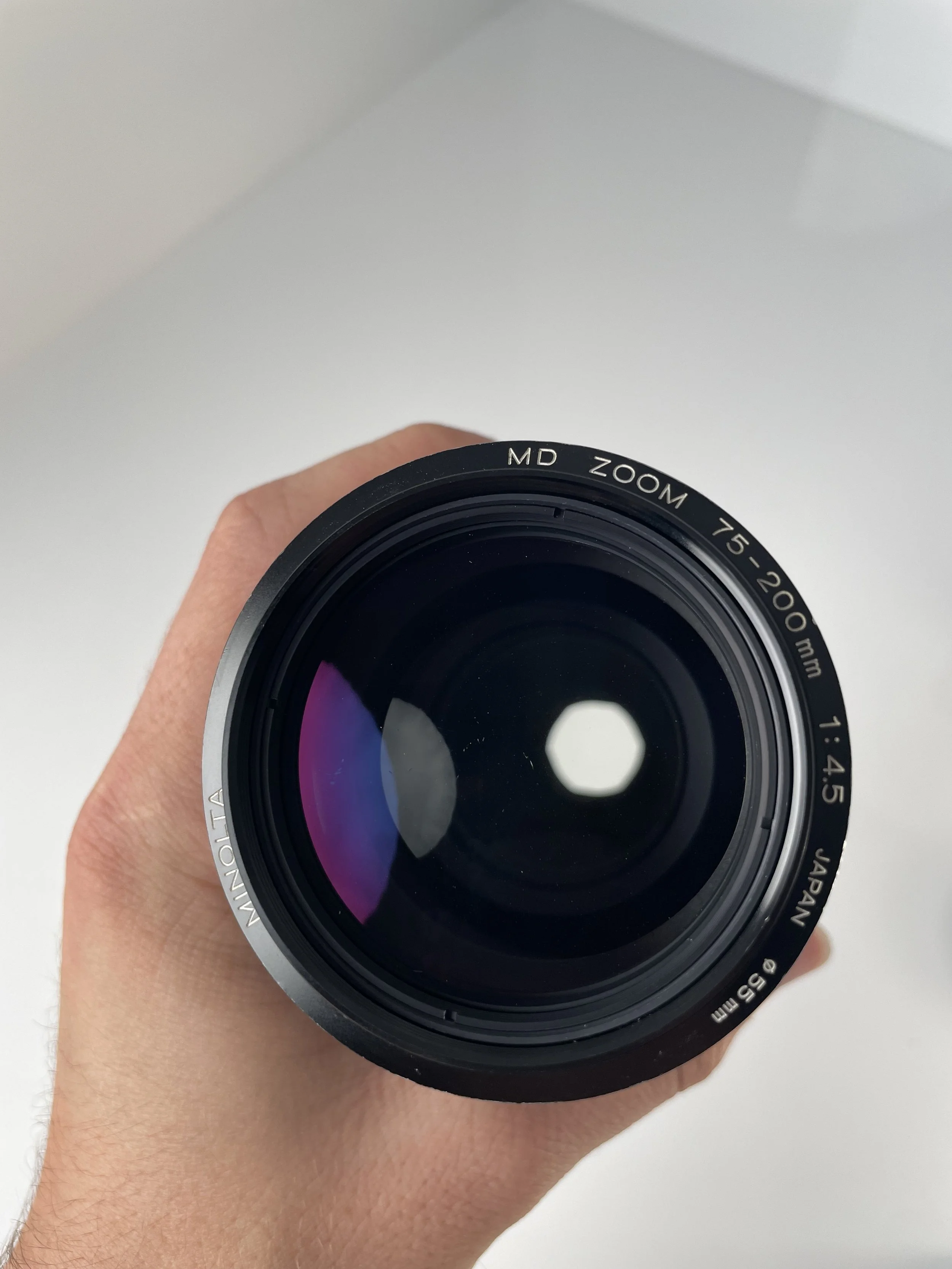 Minolta 75–200mm, front element close-up.