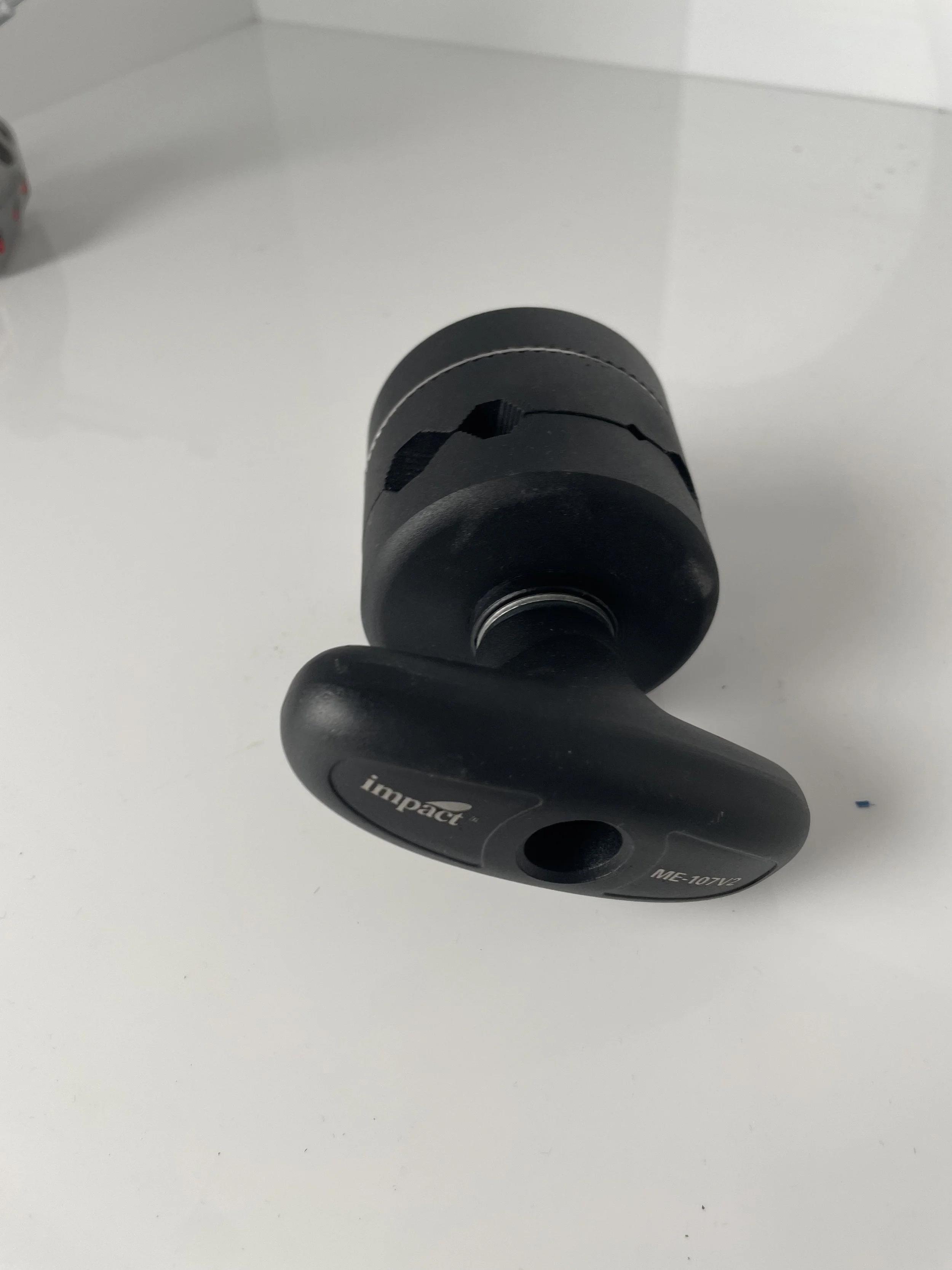Impact baby-pin grip head, handle view
