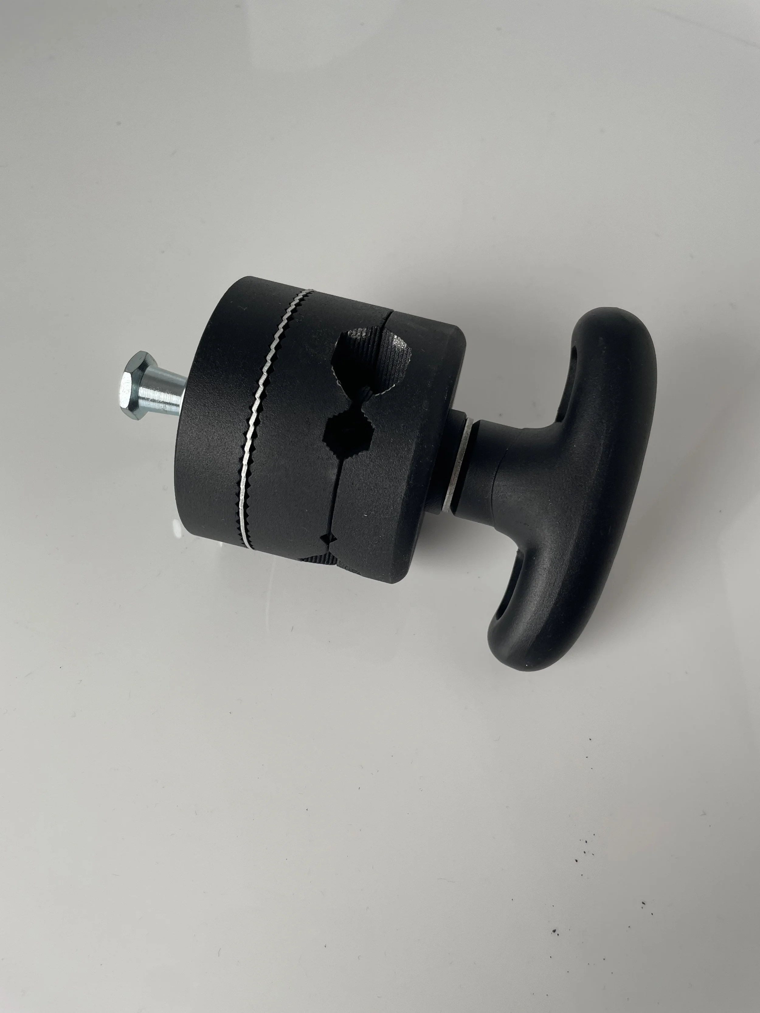 Impact baby-pin grip head, profile