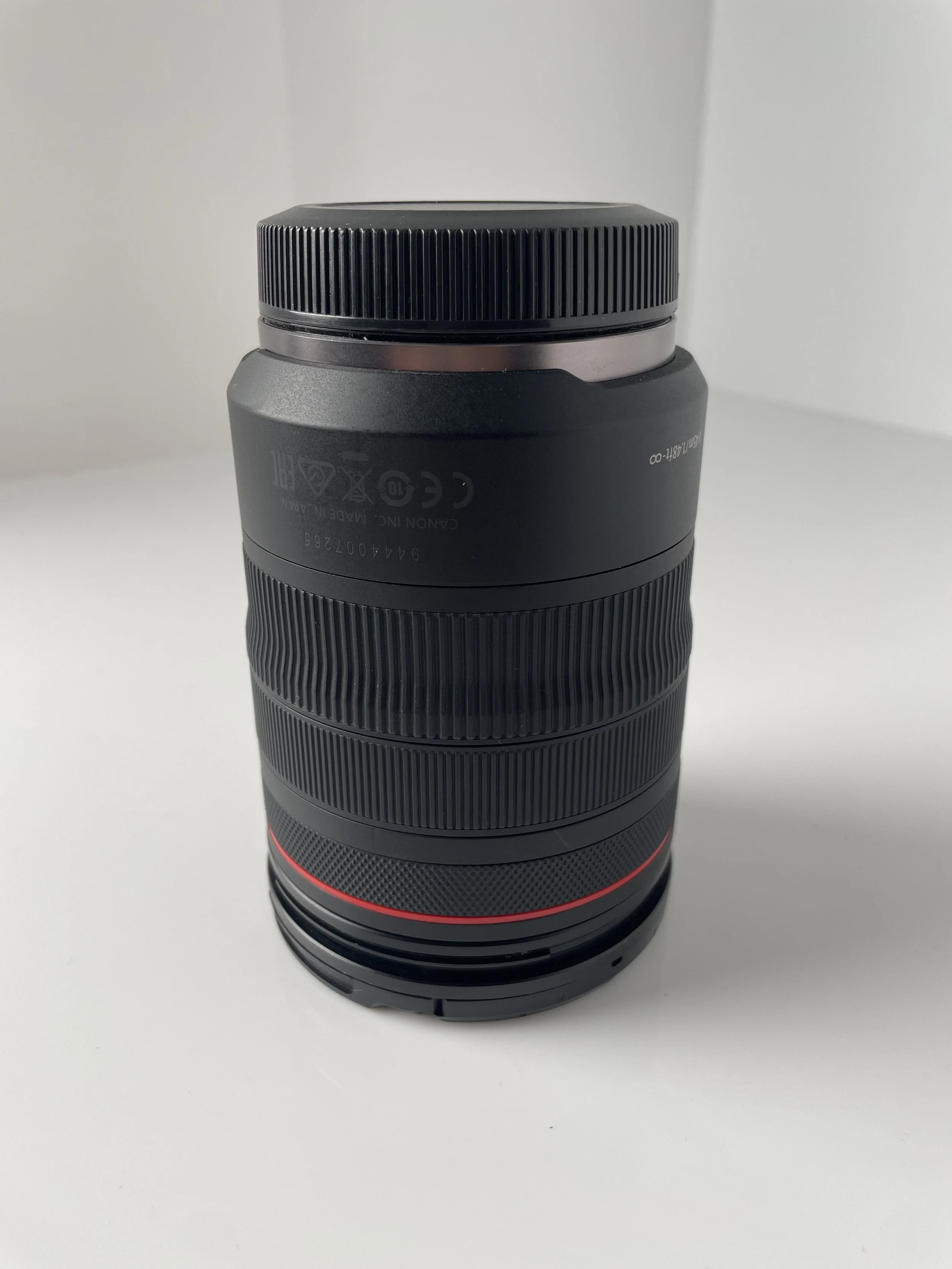 Canon RF 24–105mm f/4L, opposite barrel view